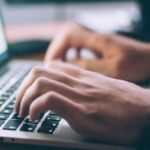 ‘അപരിചിതനൊപ്പം തന്നെ മുറിയിലടച്ചത് പിതാവ്’; കൗണ്‍സിലിംഗില്‍ പെണ്‍കുട്ടിയുടെ ഞെട്ടിക്കുന്ന വെളിപ്പെടുത്തല്‍