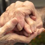 വാഹന പരിശോധനയ്ക്കിടെ കൈകാണിച്ചിട്ടും നിര്‍ത്താതെ പോയ അഞ്ച് കോളജ് വിദ്യാര്‍ഥികളുടെ വീട്ടില്‍ മോട്ടോര്‍ വാഹന വകുപ്പ് ഉദ്യോഗസ്ഥര്‍ എത്തിയത് വെറും അരമണിക്കൂറിനുള്ളില്‍