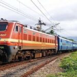 ആ ചുംബന രംഗം എന്റെ സമ്മതമില്ലാതെ ചിത്രീകരിച്ചത്: കമല്‍ഹാസനൊപ്പമുള്ള സീനിനെ കുറിച്ച്‌ രേഖയുടെ വെളിപ്പെടുത്തല്‍