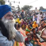 ഹൈക്ക് മെസേജ് ആപ്പ് പൂട്ടാന്‍ ഒരുങ്ങുന്നു