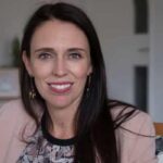 കൊതിയൂറും പാന്‍ ഫ്രൈഡ് പനീര്‍ ടിക്ക തയ്യാറാക്കാം