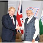 മലയാള സിനിമയെ വീണ്ടും പെട്ടിയിലടച്ച്‌ കൊവിഡ്‌, പ്രമുഖ ചിത്രങ്ങള്‍ ഷൂട്ടിംഗ് നിര്‍ത്തി, റിലീസ് നീളും