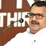 1000 ടണ്‍ ഓക്സിജനും 75 ലക്ഷം ഡോസ് വാക്സിനും അനുവദിക്കണം; പ്രധാനമന്ത്രിക്ക് മുഖ്യമന്ത്രിയുടെ കത്ത്
