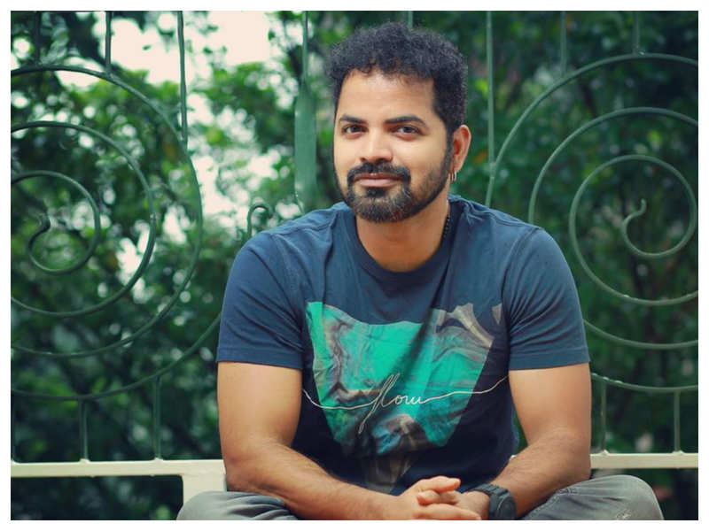 കൊച്ചിയിലെ കൊതുക് ശല്യത്തിനെതിരെ നടന്‍ വിനയ് ഫോര്‍ട്ട്