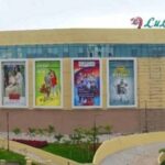 സ്‌പൈസ് ജെറ്റ് വിമാനം ഡല്‍ഹി വിമാനത്താവളത്തിലെ തൂണ് ഇടിച്ചു തകര്‍ത്തു; തൂണ് നിലംപൊത്തി