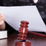 ഷവര്‍മ കഴിച്ച്‌ വിദ്യാര്‍ത്ഥിനി മരിച്ച സംഭവം; ഹൈക്കോടതി സ്വമേധയാ കേസെടുത്തു, സര്‍ക്കാരിന്റെ വിശദീകരണം തേടി