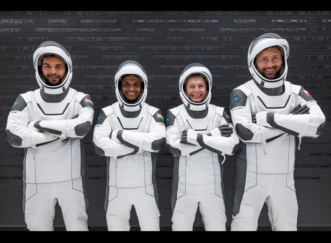 അന്താരാഷ്ട്ര ബഹിരാകാശ നിലയത്തിൽ ചുവടുവെക്കാൻ ശുഭാംശു ശുക്ല; ഇന്ത്യയ്ക്ക് അഭിമാന നിമിഷം