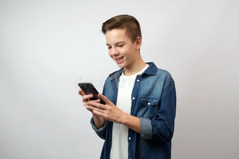 ഇനി 16 വയസ്സിൽ താഴെയുള്ളവർക്ക് യൂട്യൂബ് അക്കൗണ്ടുകൾ ഉണ്ടാക്കാനാവില്ല; കർശന നിയന്ത്രണവുമായി ഓസ്ട്രേലിയ