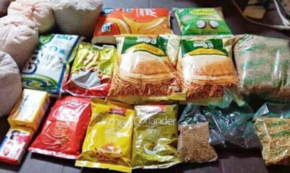 ഈ വരുന്ന ഓണക്കാലത്ത് എല്ലാ റേഷൻ കാർഡ് ഉടമകൾക്കും 20 കിലോ അരി 25 രൂപ നിരക്കിൽ ലഭ്യമാക്കുമെന്ന് സംസ്ഥാന സർക്കാർ പ്രഖ്യാപിച്ചു.