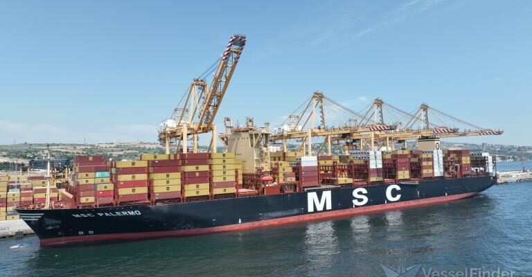 എം.എസ്.സി പലെർമോ കപ്പൽ കസ്റ്റഡിയിൽ