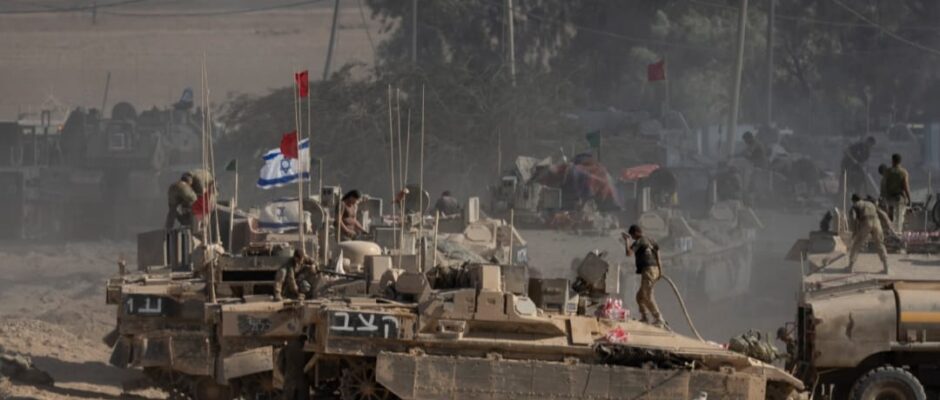 ഗസ്സ യുദ്ധം നിർണായക ഘട്ടത്തിൽ; നഗരം വളഞ്ഞ് ഇസ്രയേൽ സേന