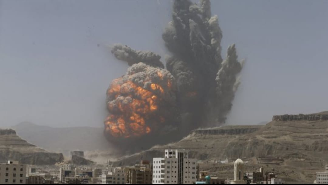 ഇസ്രയേൽ വ്യോമാക്രമണം: യെമൻ തലസ്ഥാനത്ത് വൻ നാശനഷ്ടം; 35 പേർ കൊല്ലപ്പെട്ടതായി റിപ്പോർട്ട്.