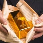 വിവാഹനിശ്ചയം കഴിഞ്ഞെത്തിയ ആദ്യ മത്സരത്തിൽ അഞ്ചുവിക്കറ്റ്; തിരിച്ചുവരവ് ഗംഭീരമാക്കി അർജുൻ തെണ്ടുൽക്കർ .