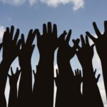 പ്രായത്തെ തോൽപ്പിച്ച് ലീല ജോസ്; ആകാശത്തേക്ക് പറന്നുയർന്ന് ഒരു വനിത