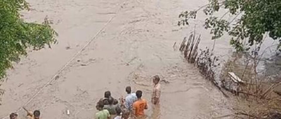 ജൽഗാവിൽ മേഘവിസ്ഫോടനം;