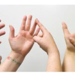 വന്നത് ടീസര്‍, രണ്ട് സ്ലിം ഐഫോണ്‍ എയര്‍ ചേര്‍ത്തുവച്ചാല്‍ ഫോള്‍ഡബിള്‍ ഐഫോണാവും! നിര്‍മ്മാണം ഇന്ത്യയില്‍?