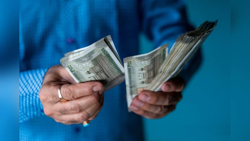 റിക്കോർഡ് തകർച്ച: രൂപയുടെ മൂല്യം ഇടിഞ്ഞ് ₹88.50 ആയി