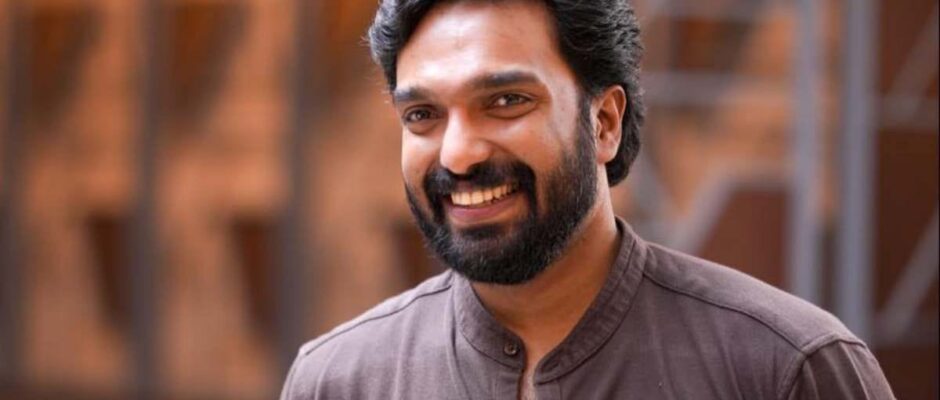 ഓപ്പറേഷൻ നുംഖോർ: അമിത് ചക്കാലയ്ക്കലിലേക്ക് അന്വേഷണം, ബിനാമി ഇടപാടുകൾ പരിശോധിക്കും