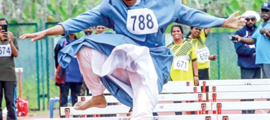 ട്രാക്കിലെ അത്ഭുതം;