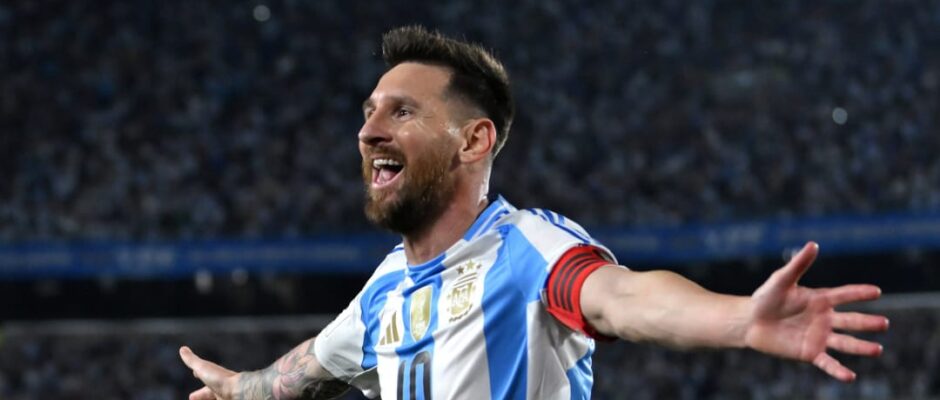 ഫുട്‌ബോൾ ആരാധകർക്ക് നിരാശ;