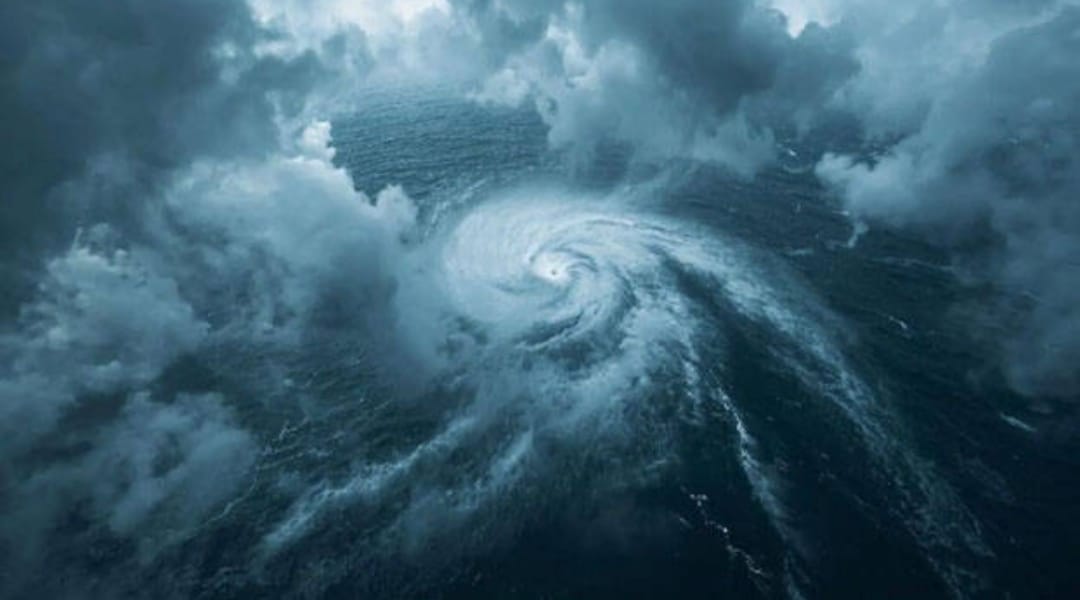 മൊൻതാ ചുഴലിക്കാറ്റ്: ആന്ധ്രാ തീരം അതീവ ജാഗ്രതയിൽ