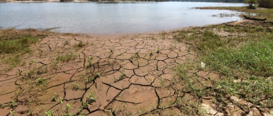 ജലപ്രവാഹം കുറയുന്നു;