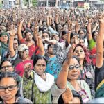 ഓൺലൈൻ ഷോപ്പിംഗ് ചതിച്ചു: ലക്ഷങ്ങൾ മുടക്കി ഫോൺ വാങ്ങി, തുറന്നപ്പോൾ ഞെട്ടി