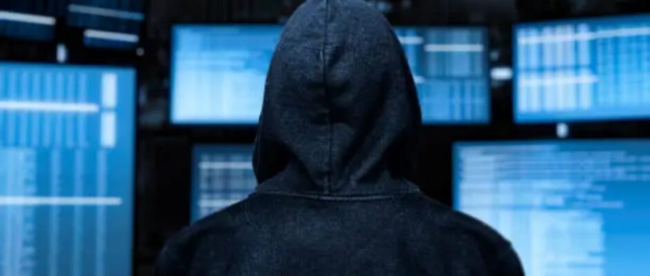 'സൈക്കോ ഹാക്കർ' വലയിൽ;