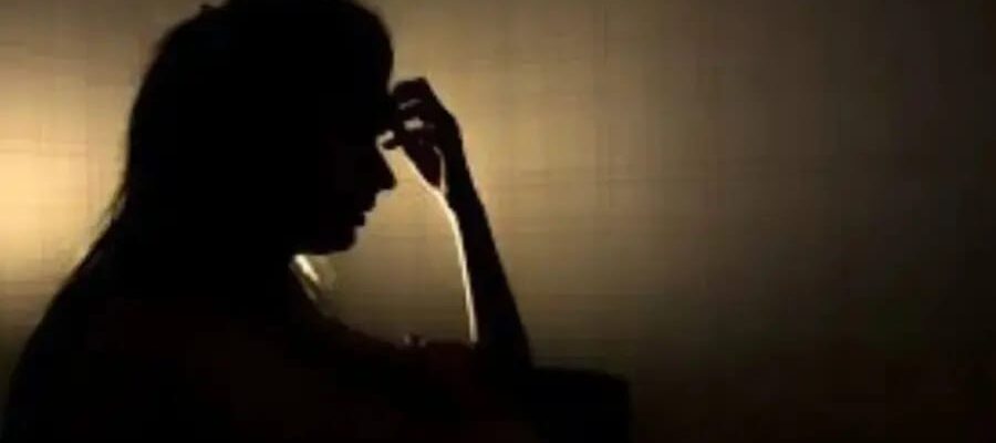 ദുർമന്ത്രവാദം: യുവതിക്ക് മദ്യം കുടിപ്പിച്ചു, ഭസ്മം തീറ്റിച്ചു;