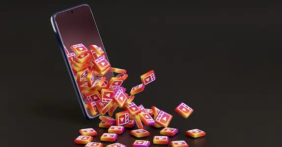 കഷ്ടപ്പെട്ടുണ്ടാക്കിയ റീലുകൾ ഇനി ആരും ‘അടിച്ചുമാറ്റി’ വ്യൂ ഉണ്ടാക്കില്ല! റിയാക്ഷൻ വിഡിയോ ചെയ്യുന്നവർക്ക് എന്ത് സംഭവിക്കും?