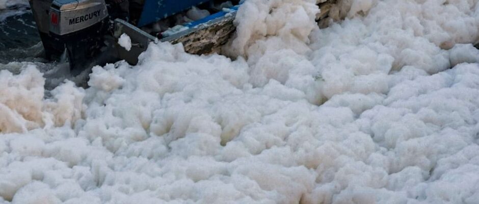 ദില്ലി ശ്വാസം മുട്ടുന്നു;