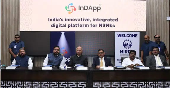 വിപ്ലവകരമായ മാറ്റങ്ങളുമായി ‘ഇൻഡ്ആപ്പ്’: എം.എസ്.എം.ഇ. മേഖലയ്ക്കായി ഇന്ത്യയുടെ ‘ആലിബാബ’ വരുന്നു