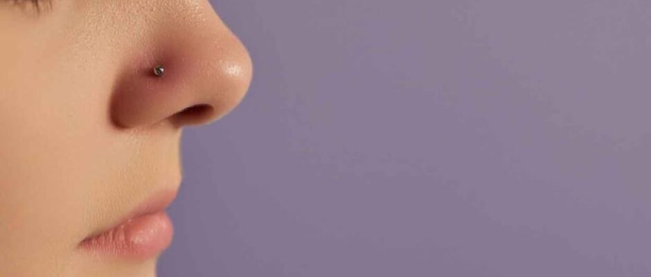 അപകടക്കെണി: മൂക്കുത്തി ശ്വാസകോശത്തിൽ കുടുങ്ങി;