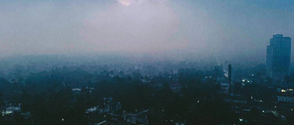 കൊച്ചിയിൽ 'പുകമഞ്ഞ്' ഭീഷണി;