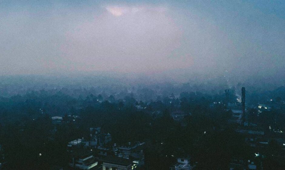 കൊച്ചിയിൽ 'പുകമഞ്ഞ്' ഭീഷണി;