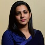 കുഞ്ചാക്കോ ബോബന്റെ ഗാരിജിലേക്ക് പുതിയ അതിഥി; 1.29 കോടിയുടെ ആഡംബര എംപിവി സ്വന്തമാക്കി താരം