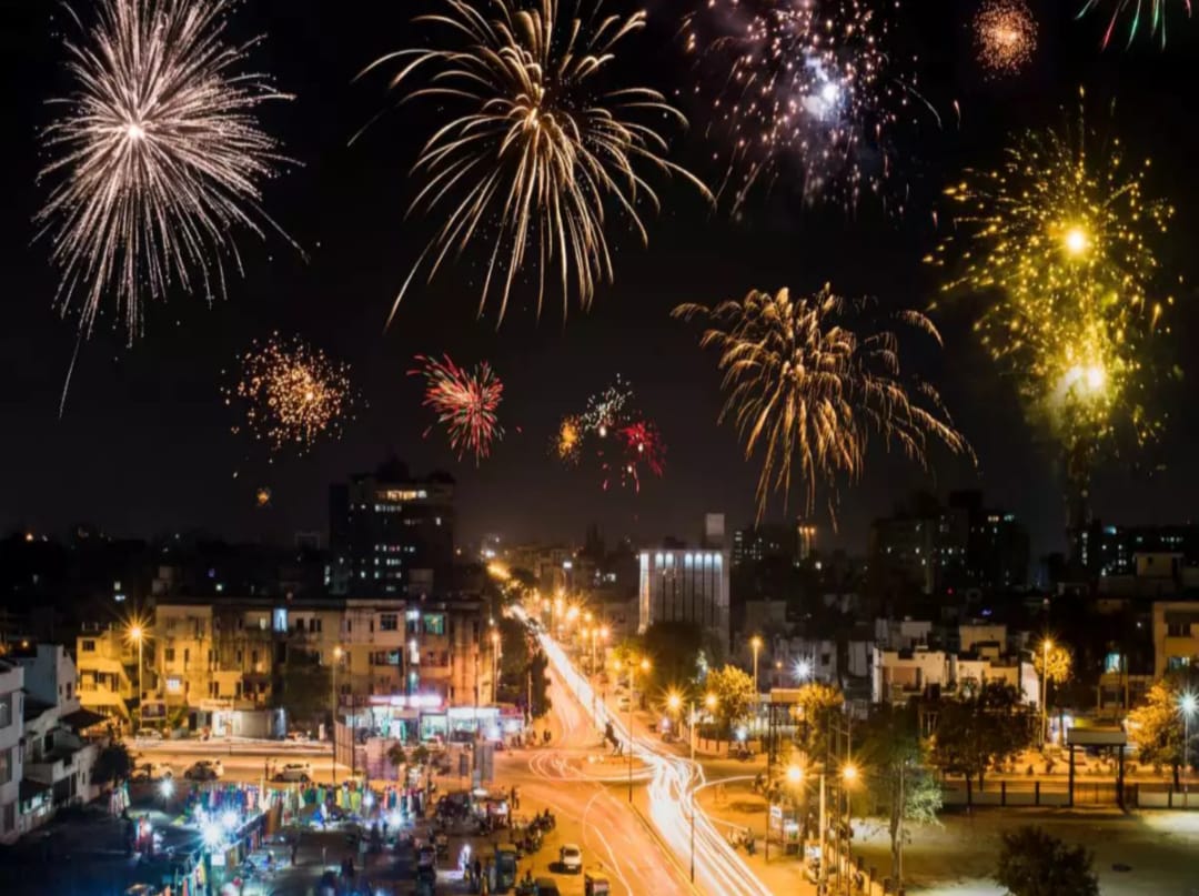 ​പുതുവർഷാഘോഷങ്ങൾക്ക് പടക്കം വേണ്ട; കർശന നിയന്ത്രണങ്ങളുമായി കർണാടക പോലീസ്