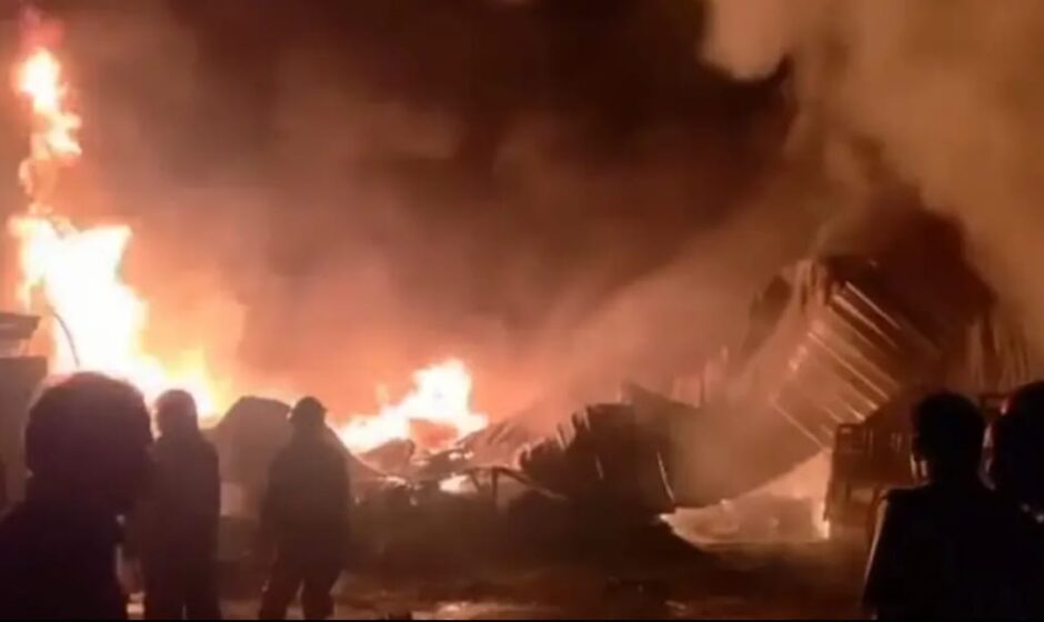 താമരശ്ശേരിയിൽ പ്ലാസ്റ്റിക് സംസ്കരണ പ്ലാന്റിന് തീപിടിച്ചു;