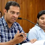 ഇൻസ്റ്റ സൗഹൃദം അവസാനിപ്പിച്ചു; യുവതിയെ നടുറോഡിൽ 14 തവണ കുത്തി യുവാവ്