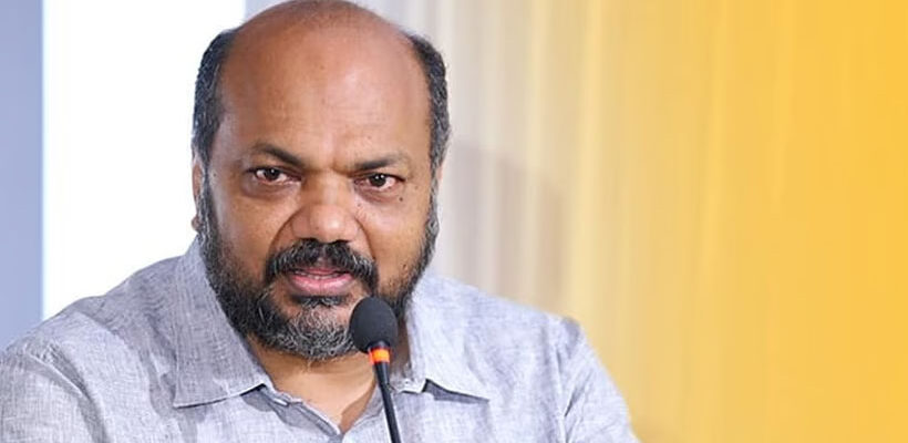  "മറ്റാരുണ്ട് എന്ന ചോദ്യം ശരിയായില്ല": മുൻകാല മുദ്രാവാക്യം തെറ്റായിരുന്നെന്ന് പി. രാജീവ്