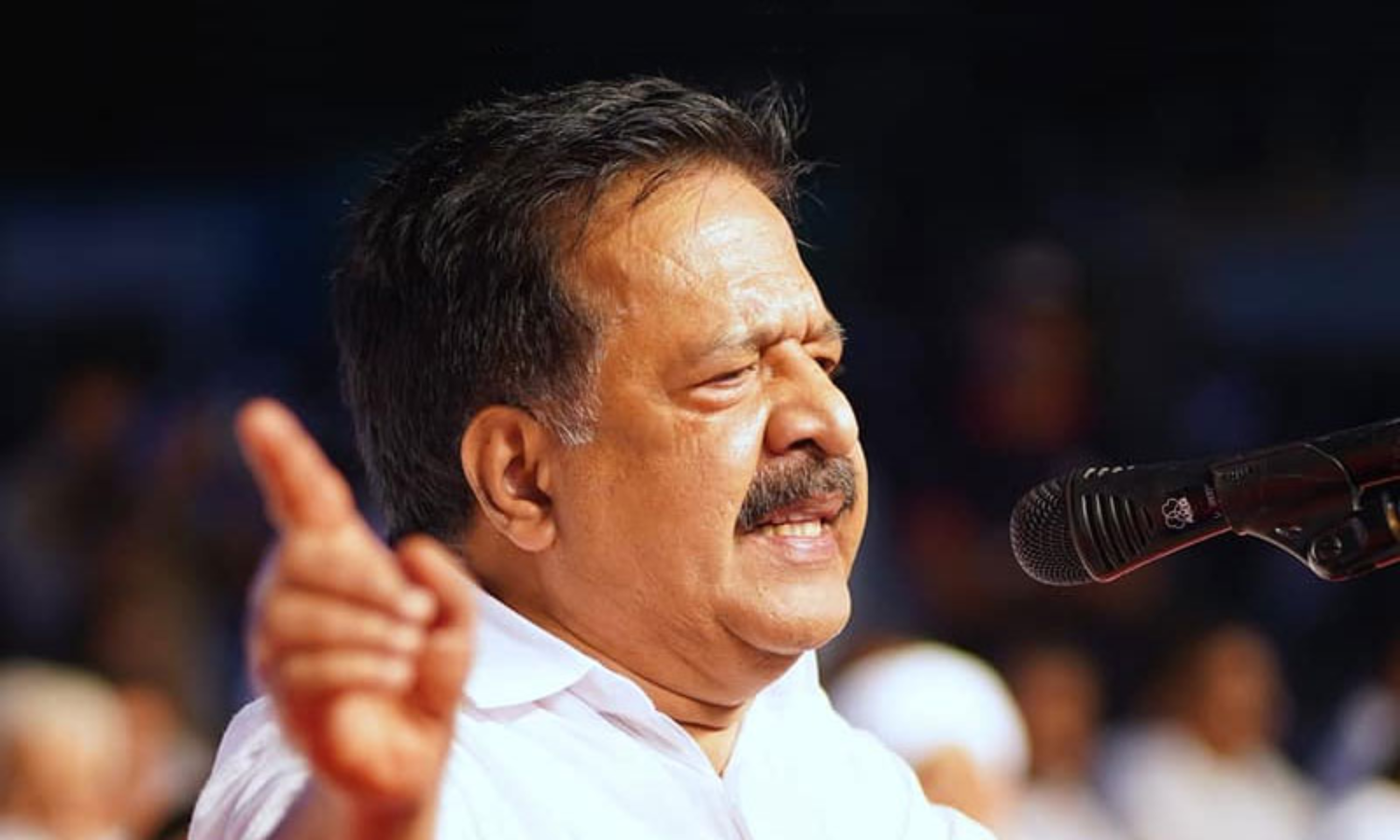ലഹരിമാഫിയയുടെ തന്ത്രങ്ങൾ മാറുന്നു; പെൺകുട്ടികളിലേക്കും പിടിമുറുക്കുന്നു: ജാഗ്രത വേണമെന്ന് രമേശ് ചെന്നിത്തല