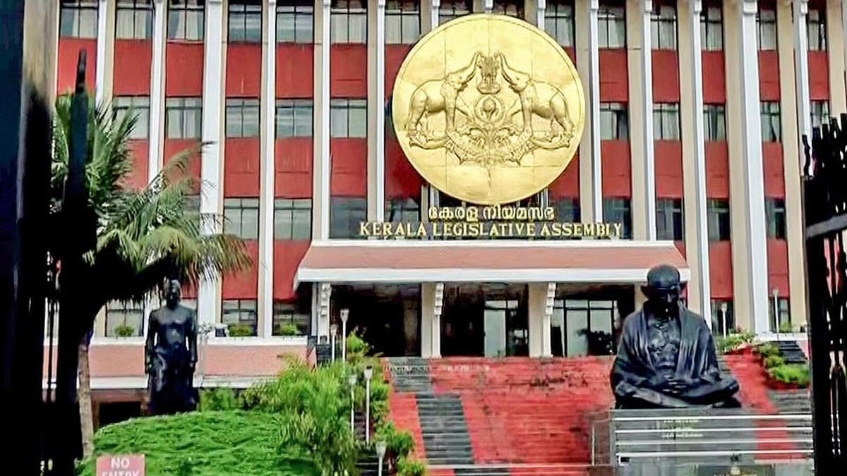  വീര്യം കുറഞ്ഞ മദ്യത്തിന് നികുതി ഇളവ്: സർക്കാരിനെതിരെ പ്രതിപക്ഷം; നിയമസഭയിൽ അടിയന്തര പ്രമേയത്തിന് സാധ്യത