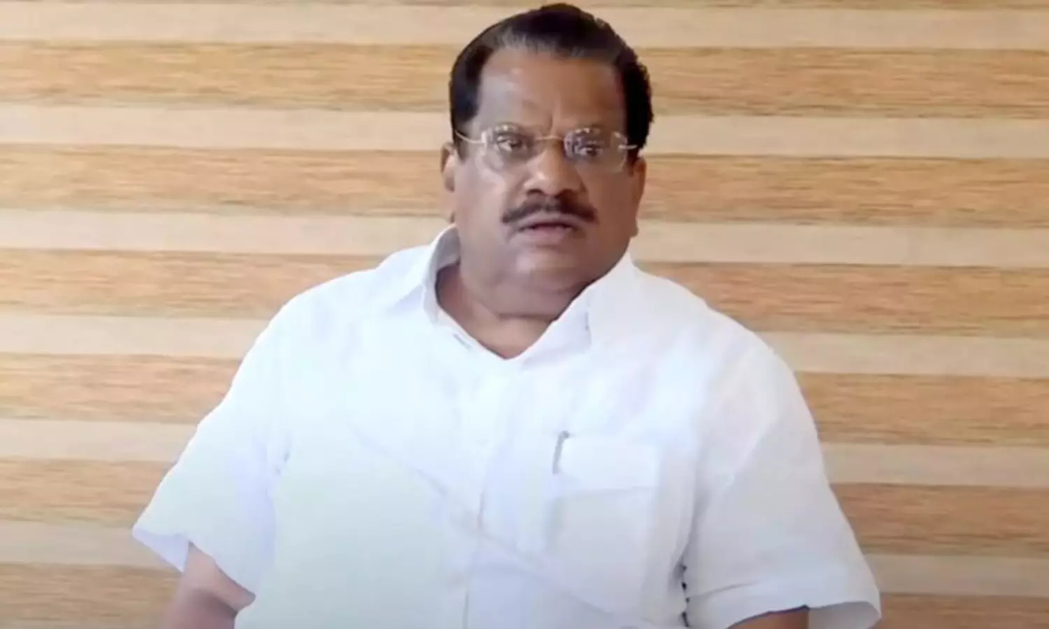 വിഴിഞ്ഞം തുറമുഖം : സിപിഎം നിലപാട് തള്ളി ഇ.പി. ജയരാജൻ
