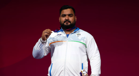 ലവ്പ്രീത് സിങ്ങിന് ഭാരോദ്വഹനത്തിന് വെള്ളി; കോമൺവെൽത്ത് ഗെയിംസിൽ ഇന്ത്യയ്ക്ക് അഭിമാന നേട്ടം