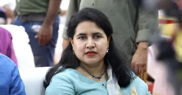 ലേക്കർ ഇന്ത്യ മേൽവിലാസത്തിലെ ദുരൂഹത; വീണാ ടിയ്ക്ക് പുതിയ ഇഡി കുരുക്ക്