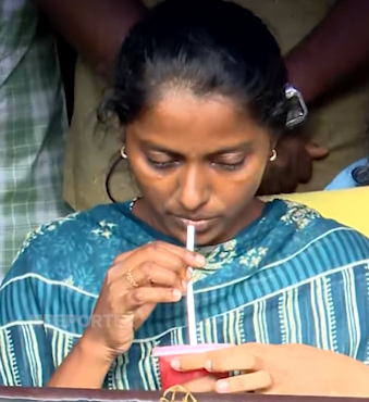 വിദ്യാഭ്യാസമന്ത്രിയുമായുള്ള ചർച്ചയ്‌ക്കുശേഷം നിരാഹാരം അവസാനിപ്പിച്ച് വളർമതി ടീച്ചർ