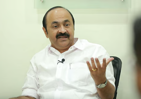 അതിതീവ്ര മഴ: മുഖ്യമന്ത്രി വി.ഡി. സതീശൻ ജില്ലാ കളക്ടർമാരുടെ അടിയന്തര യോഗം വിളിച്ചു