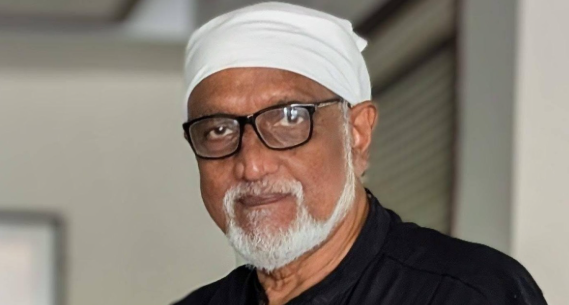 വി.കെ. ശ്രീരാമന്റെ പുലിക്കളി പരാമർശം വലിയ വിവാദത്തിൽ: പ്രതിഷേധം ശക്തം