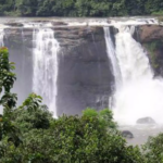 മുഖ്യമന്ത്രിയെ കണ്ട് ദേവസ്വം ബോര്‍ഡ് പ്രസിഡന്റ് കെ. ജയകുമാര്‍ നിലവിലെ സാഹചര്യങ്ങൾ അറിയിച്ചു