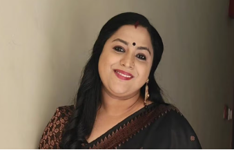 ‘അമ്മ’യിലെ പ്രശ്നങ്ങൾക്ക് പ്രത്യേക കോടതി വേണ്ടിവരുമോ? ലക്ഷ്മിപ്രിയയുടെ ഹർജിയിൽ ഹൈക്കോടതിയുടെ പരിഹാസം